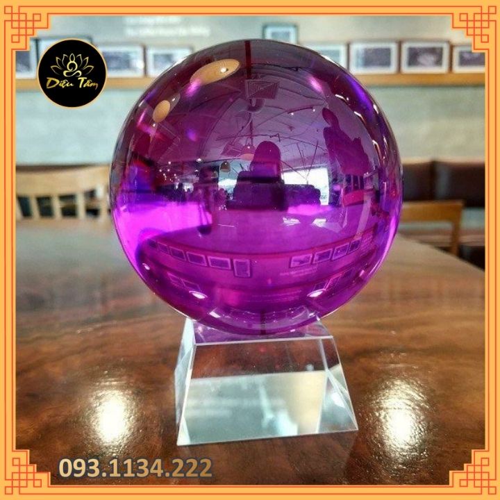 Quả cầu phong thủy pha lê màu tím size 8cm 10cm hợp mệnh Thổ, mệnh Hỏa đồ phong thủy trang trí