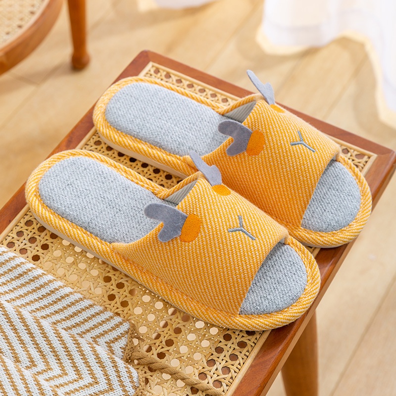 Dép Đi Trong Nhà Nhẹ Nhàng Thông Thường SF215006