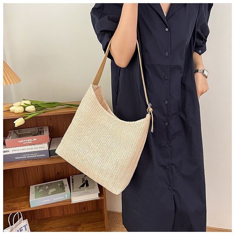 Túi Đan Rơm Đeo Một Bên Vai Sức Chứa Lớn Nhỏ Mới Mùa Hè Cho Nữ