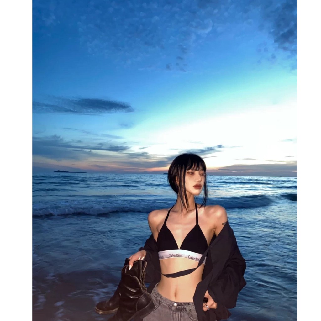 Set Đồ Ngủ 2 Món Áo Ngực + Quần Lót Lọt Khe Gợi Cảm Cho Nữ QF5651