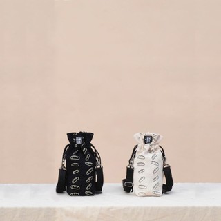 [LAST CHANCE] Jamlos Stories of Bread Breadstick Pouch -  Bóp đựng bút viết, đồ trang điểm vải canvas(có dây đeo chéo)
