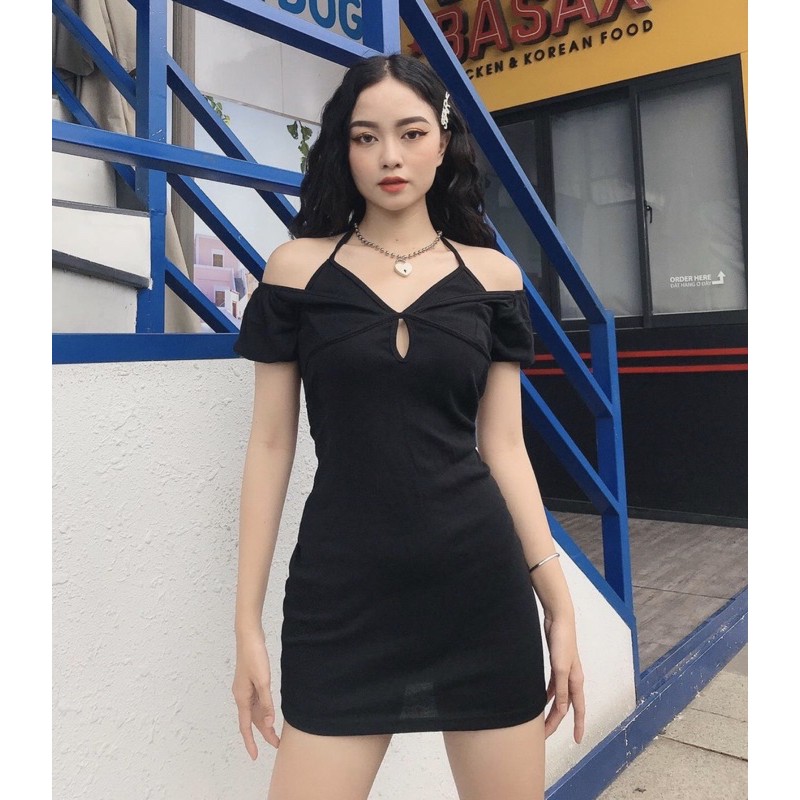 [Mã SKAMA06 giảm 8% tối đa 50K đơn 250K] Đầm Body Thun Gân Cổ Yếm Trễ Vai Kèm Bra Dán- MANDY DRESS | BigBuy360 - bigbuy360.vn
