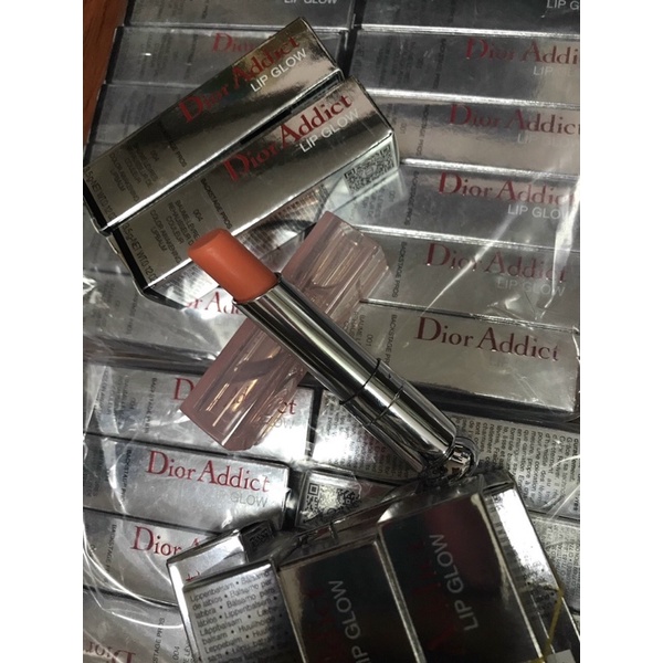 SON DƯỠNG MÔI DIOR ADDICT LIP GLOW MÀU 001, 004, 008