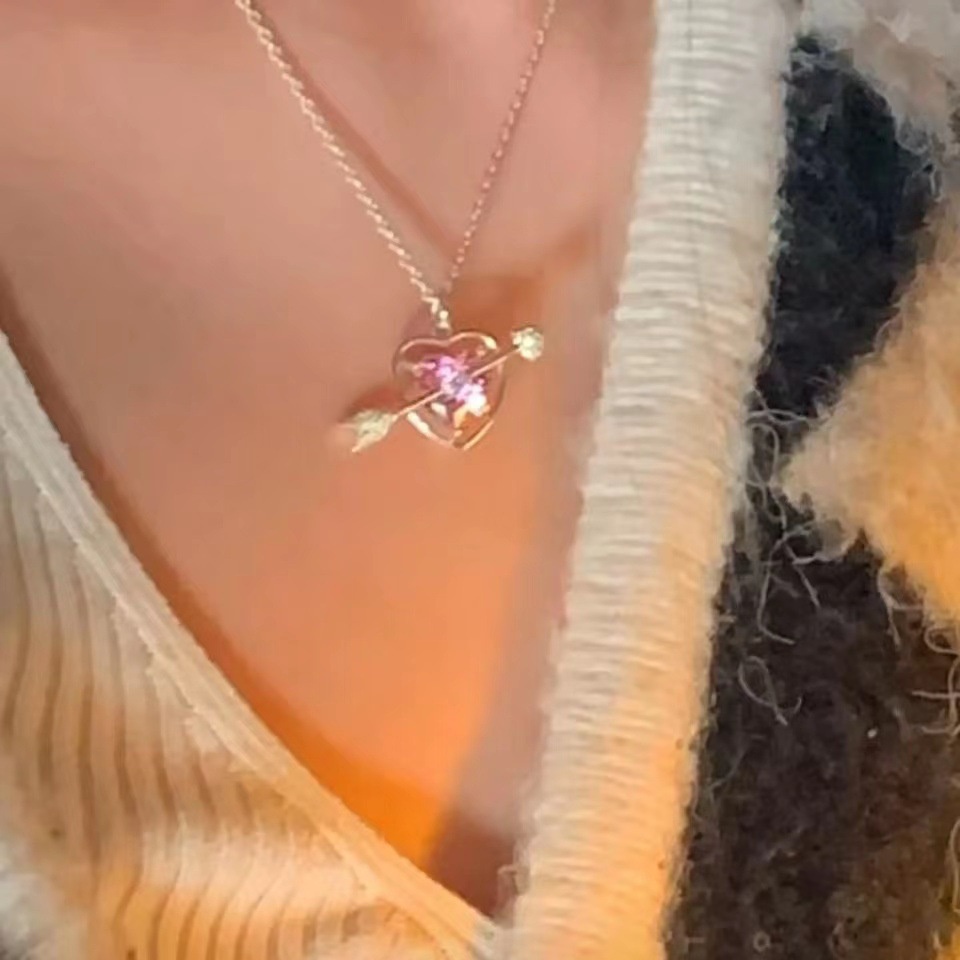 Vòng cổ Mặt Hình Trái Tim Cá Tính Cho Nữ