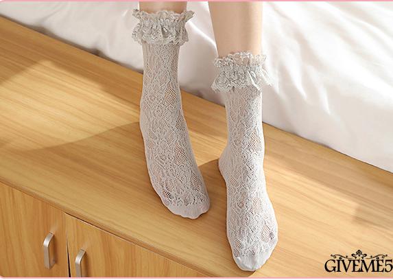 Tất Ren Ngắn Màu Trắng Thời Trang Cho Nữ