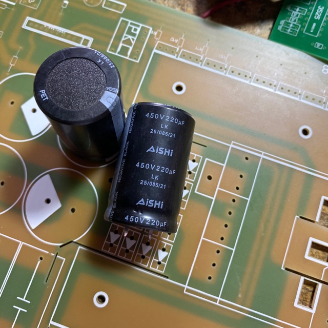 Tụ điện 450v 220uf