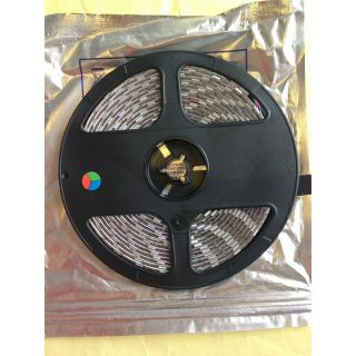 Led RGB 24V có keo silicone 5met/ 1cuộn có khiển