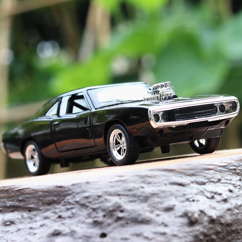 Mô Hình Xe Hơi Fast and Furious Dodge Charger 132 Bằng Hợp Kim