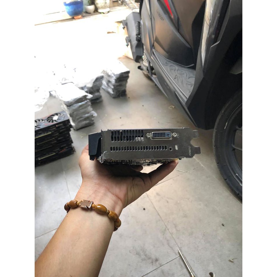 [RẼ VÔ ĐỊCH] Card Màn Hình PowerColor Red Dragon RX 570 4GB 1 DVI Cũ Bảo Hành 1 Tháng 1 Đổi 1 | BigBuy360 - bigbuy360.vn