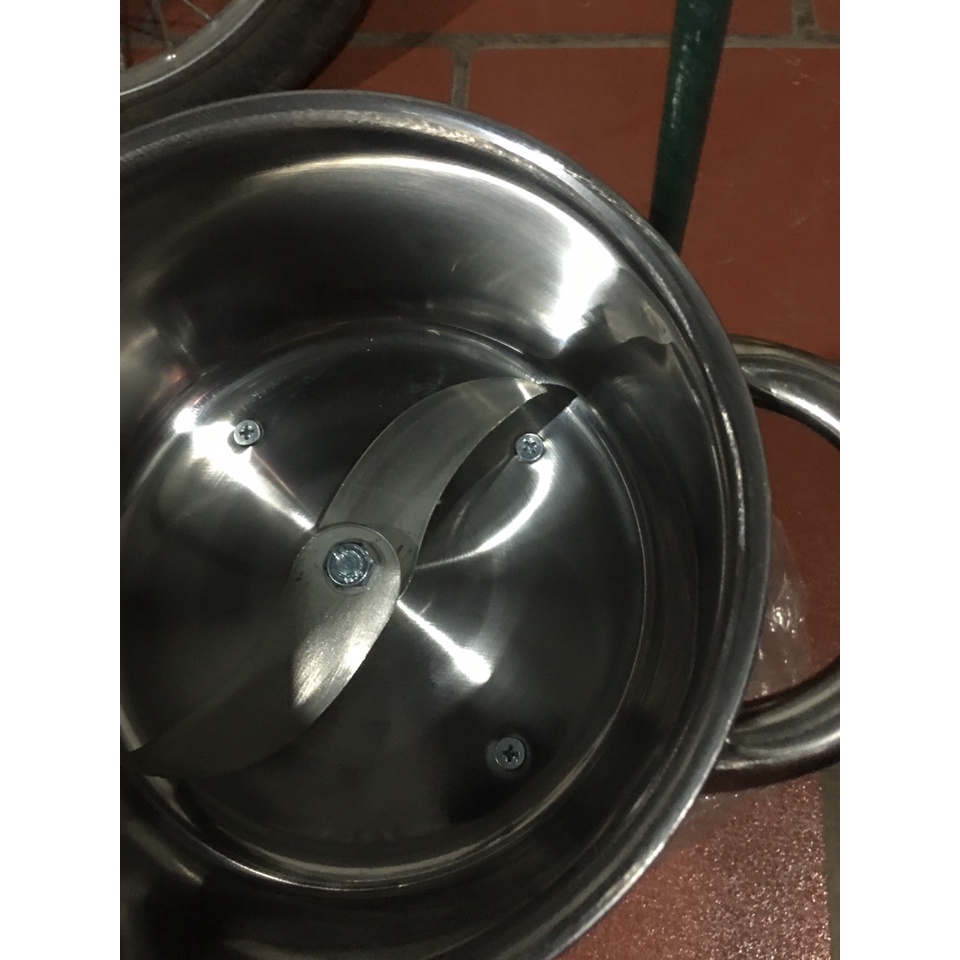 Máy xay thịt đa năng- động cơ mô tơ, lõi đồng 100% công suất 750w