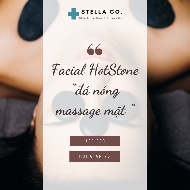 Thư giãn với liệu trình massage đá nóng trên mặt.
