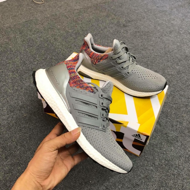 Ultra Boots (màu mới)