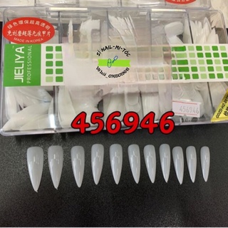 Móng úp form nhọn đủ mẫu