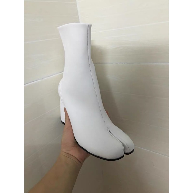 Boots cao gót móng heo maison margie