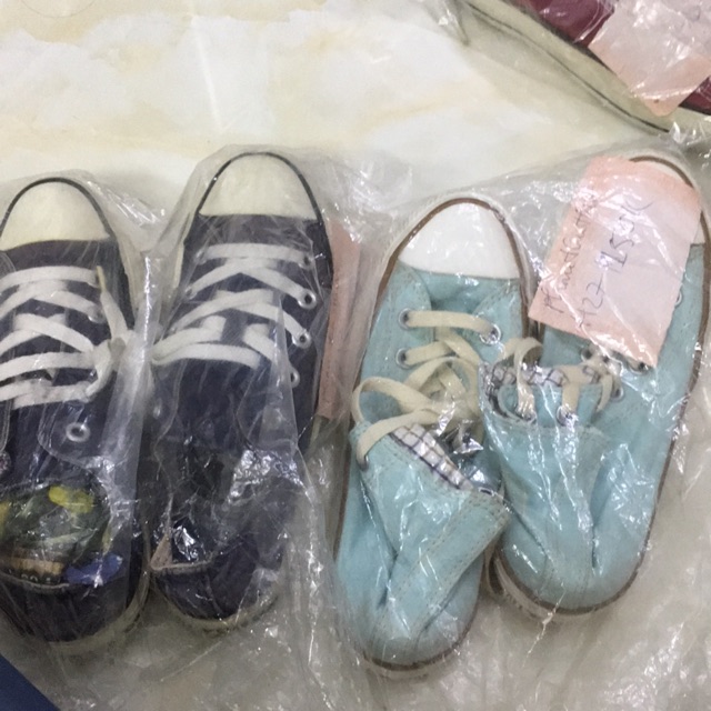 Combo giày (phan thu hiền )