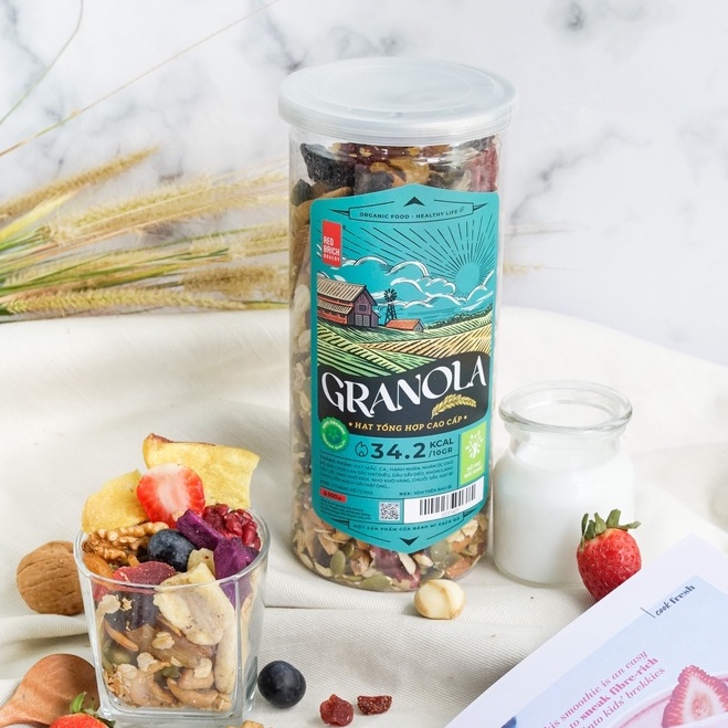 Granola Cao Cấp Mix 12 Loại Hạt Thương Hiệu Gạch Đỏ 500G Óc Chó Macca Ít Yến Mạch