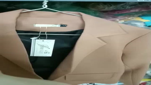 Áo Khoác Nữ Blazer Dáng Ngắn 2 Lớp Dài Tay Chất Liệu Tuyết Mưa Cao Cấp Đen/Be Đủ Size S-XL | BigBuy360 - bigbuy360.vn