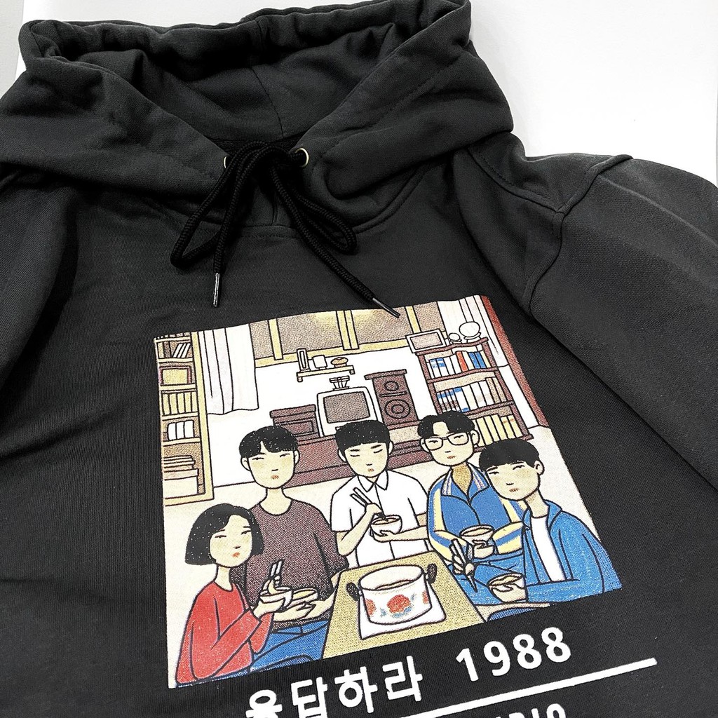 Áo khoác tay dài chữ studio | BigBuy360 - bigbuy360.vn