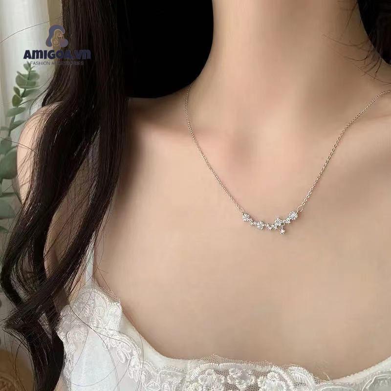 ✨✨Vòng cổ Mặt Hoa Đính Đá Lấp Lánh Sang Trọng Thời Trang Cho Nữ