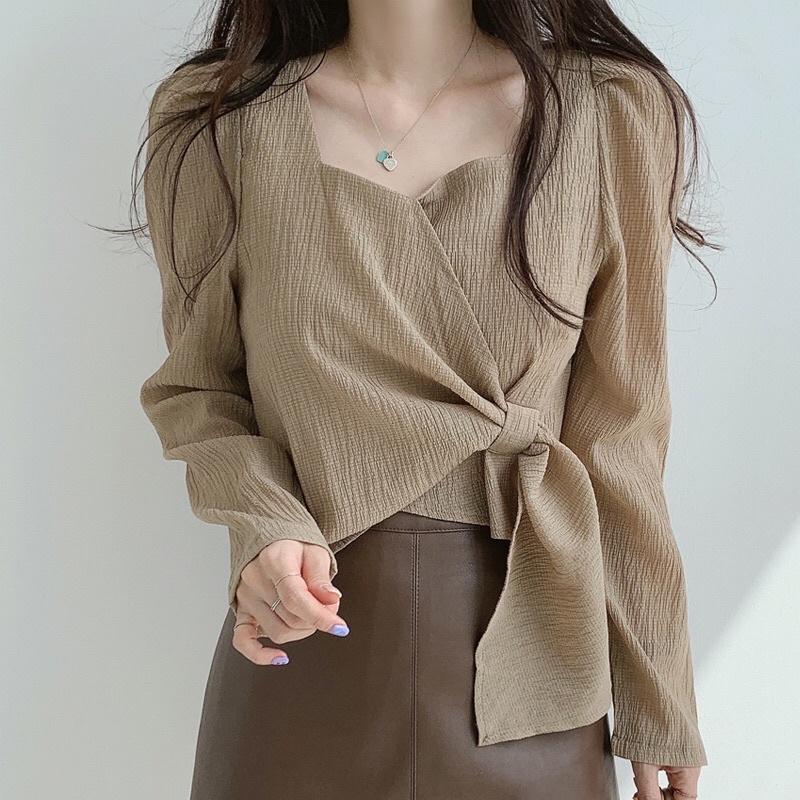 áo sơ mi công sở kiểu Hàn, cổ vuông tay dài,2 màu đen nâu đủ size SML phù hợp mặc đi học,đi làm,dạo phố