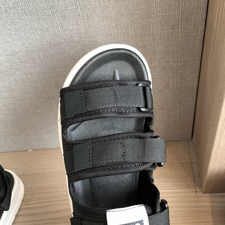 Xăng đan Thể Thao Mũi Tròn Đế Bằng Thời Trang Cho Nữ