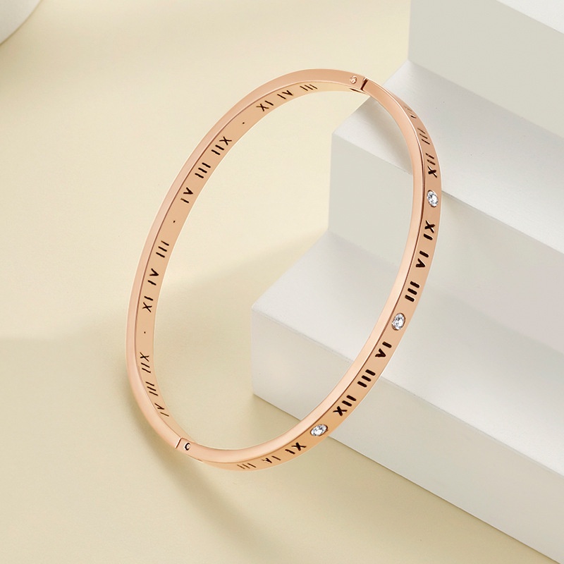 Vòng Đeo Tay Bằng Thép Titan Đính Kim Cương Giả Cao Cấp Không Phai Màu Sang Trọng AG4V