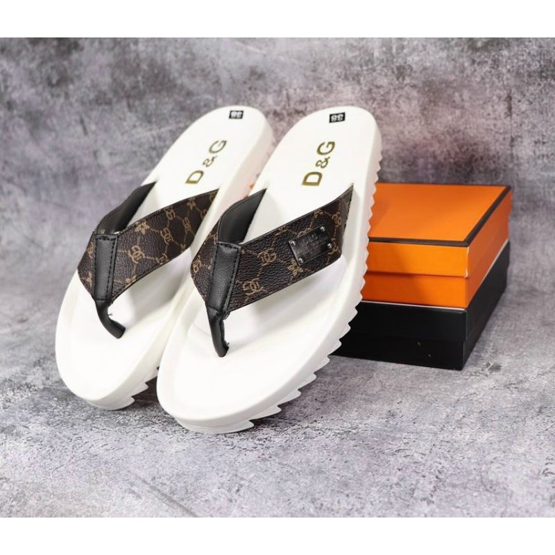 Dép kẹp LV mẫu mới