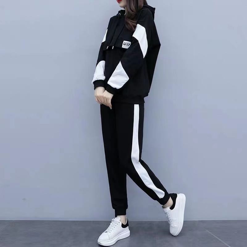 Bộ đồ hai mảnh áo tay dài dáng rộng size lớn  phong cách Hàn Quốc thời trang xuân thu