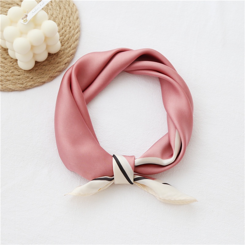 Khăn Lụa Satin Vuông 70cm Cho Phụ Nữ WJ1026-220