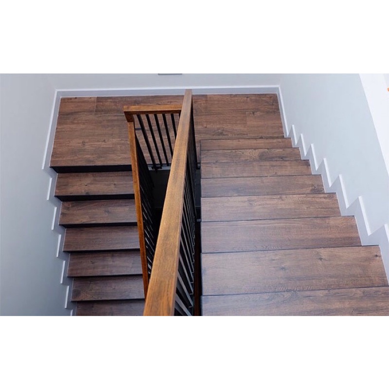 ỐP THANG GỖ TỰ NHIÊN/ CÔNG NGHIỆP