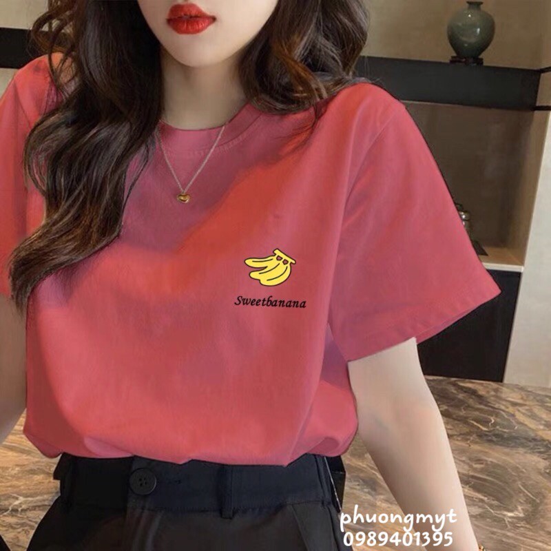 Áo phông trắng và hồng