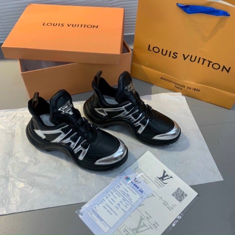 Giầy LV.đen bạc lai au chất lượng