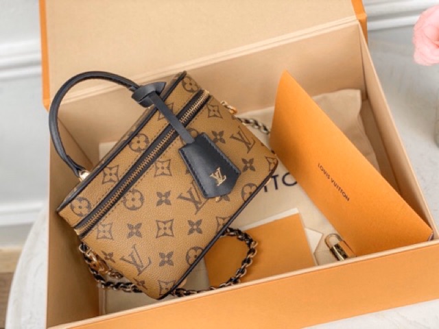 Túi xách nữ đeo chéo cốp mini hoạ tiết hoa nâu hàng fullbox có hộp