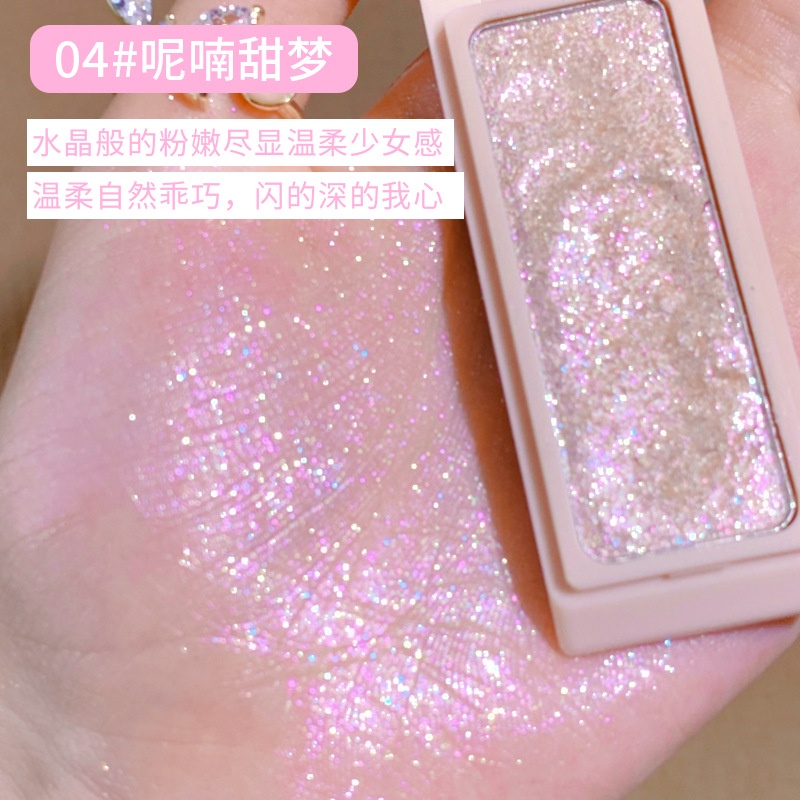 Bảng Phấn Bắt Sáng 4 Màu Mềm Mại Có Nhũ Lấp Lánh Trang Điểm Nổi Bật Khuôn Mặt