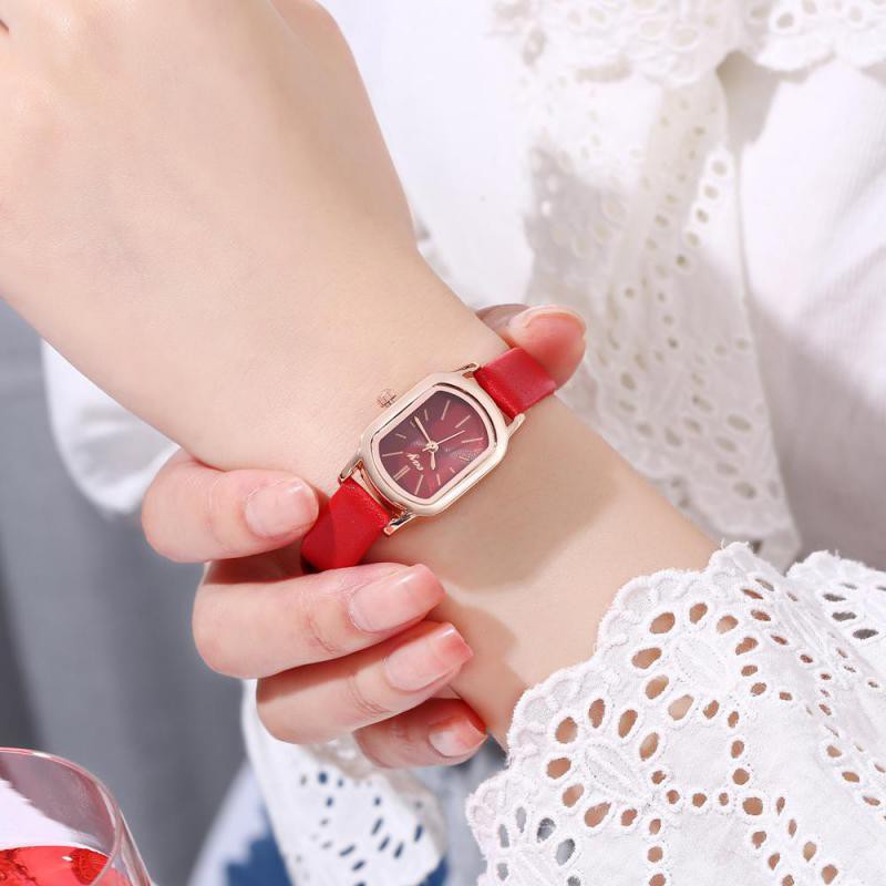 Đồng Hồ Nữ Dây Da C.A.Y - C01 - Mặt Hình Chữ Nhật - Viền Vàng Cao Cấp - Nhỏ Gọn Tinh Tế | BigBuy360 - bigbuy360.vn