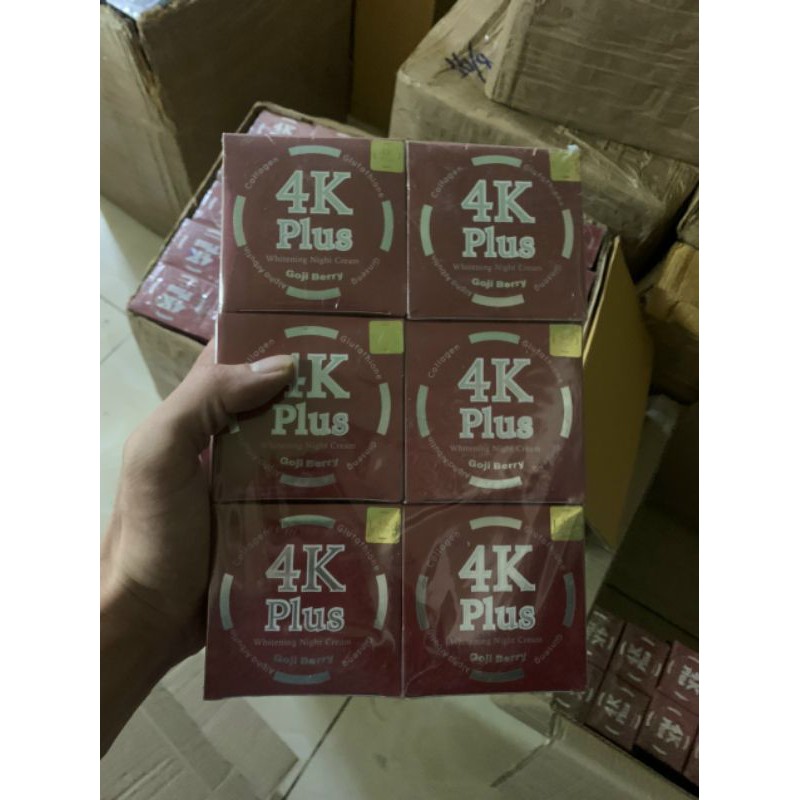 Kem 4k Plus đỏ