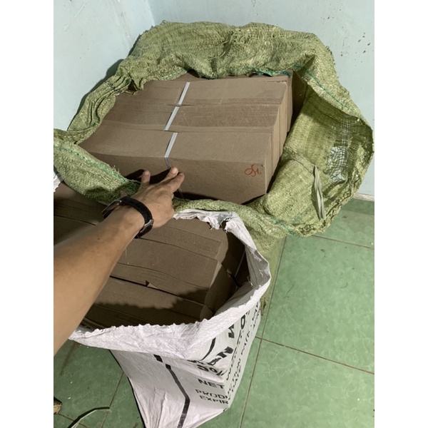 Giấy lót lồng chim vuông 35-36-37cm