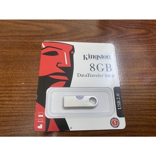 Usb 8gb. thiết bị lưu trữ