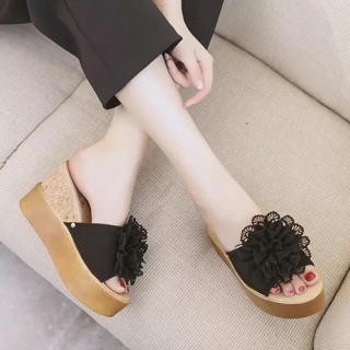 Dép đế xuồng hoa to đẹp