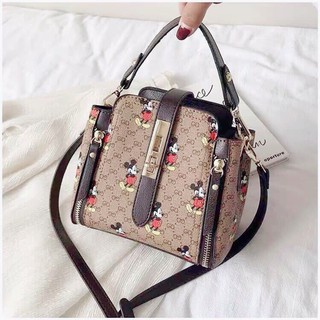 Túi đeo chéo Mickey 2 khóa sườn