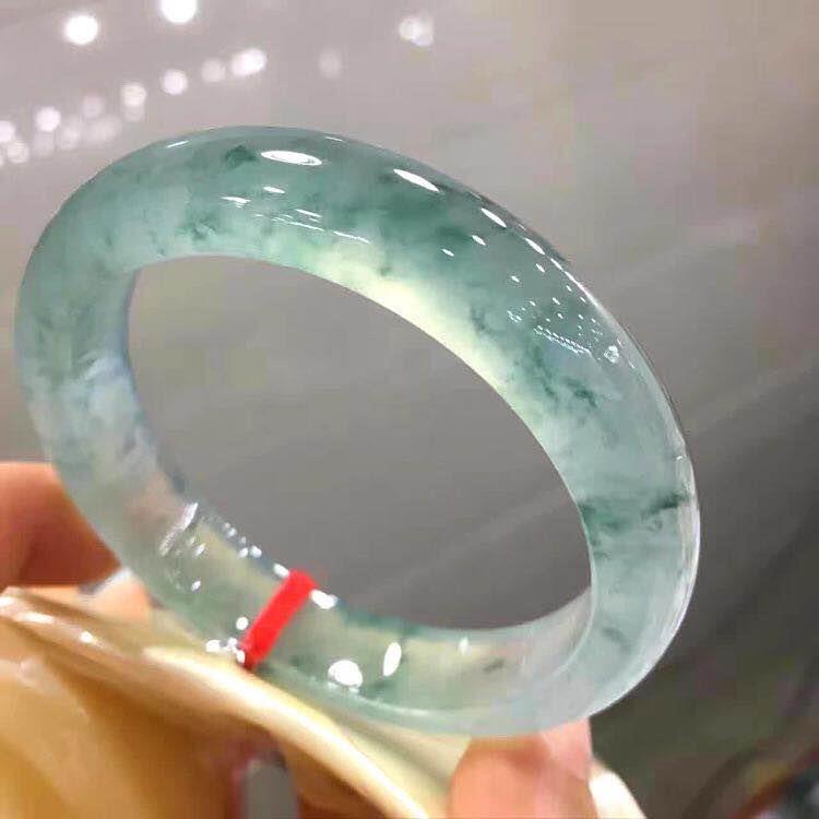 Vòng Đeo Tay Đá Ngọc Bích Tròn Màu Tím Trong Suốt Hình Hoa Cổ Điển