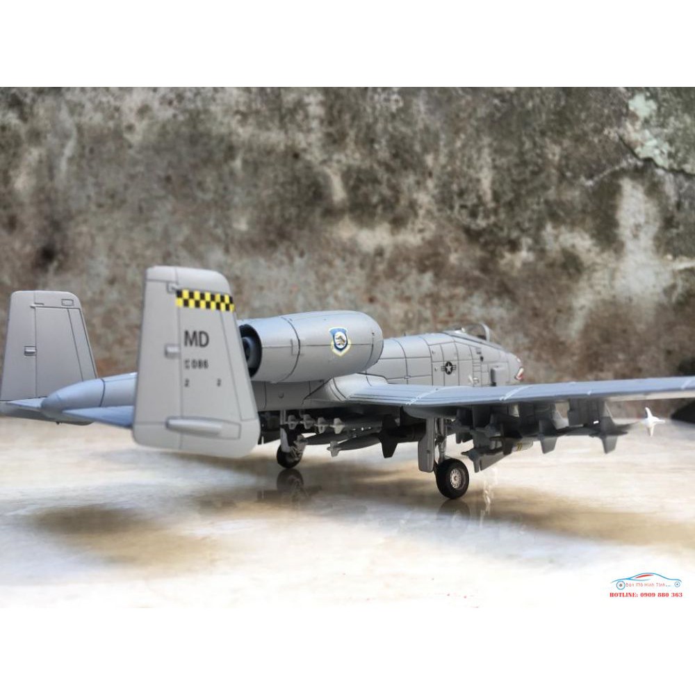 ​Mô hình máy bay Tiêm kích A-10  tỷ lệ 1:100