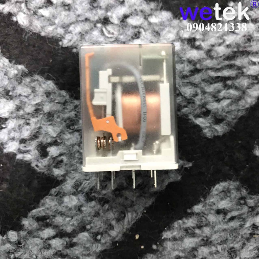 Rơ le trung gian R2N-2012-23-1024-WTL Relpol Ba Lan (24Vdc, 8 chân, 2 cặp tiếp điểm 12A, có nút test, đèn báo), gồm đế