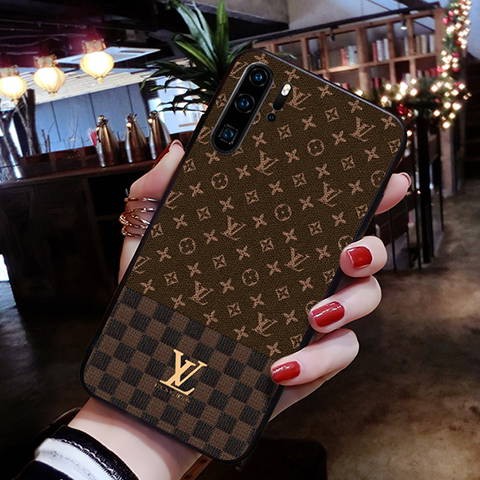 Thời trang cá tính vỏ điện thoại di động sáng tạo chống vỡ trí thun ngắn tay | BigBuy360 - bigbuy360.vn