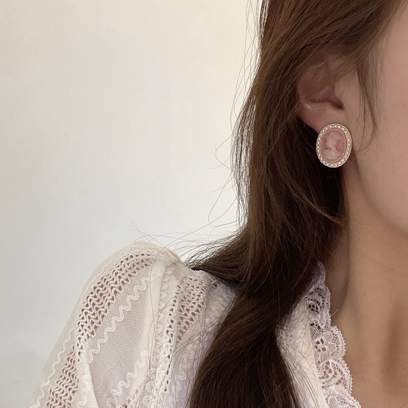 Khuyên tai kẹp không bấm lỗ chốt cố định K178 bằng hợp kim mạ vàng hình elip đính hạt trai dáng ngắn Leous Accessories