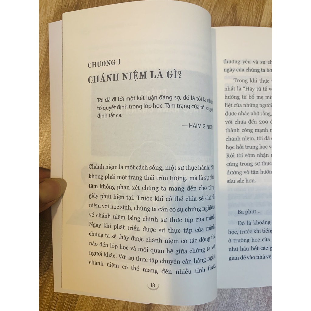 Sách - Lớp Học Hạnh Phúc