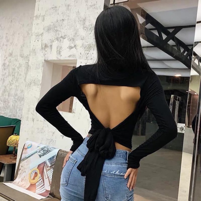 💐💐Áo thun body dáng ôm tay dài màu đen khoét lưng cổ tim [CS2401]