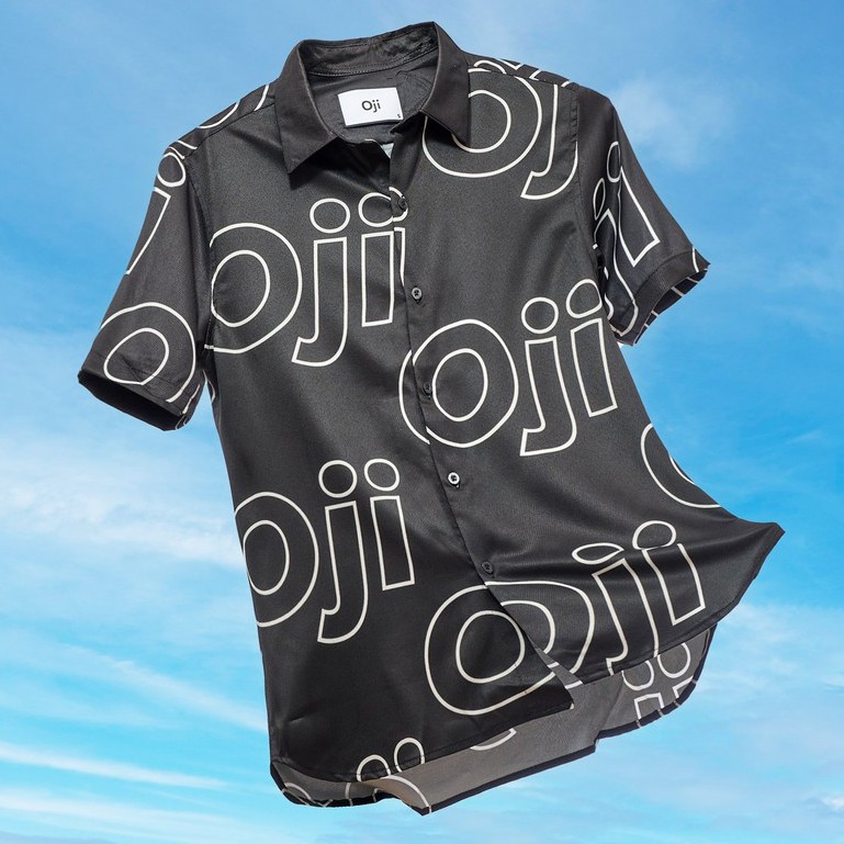 Áo sơ mi họa tiết Multi Oji Logo đen Nam Nữ vải lụa Twill cao cấp thoáng mát, form rộng thời trang
