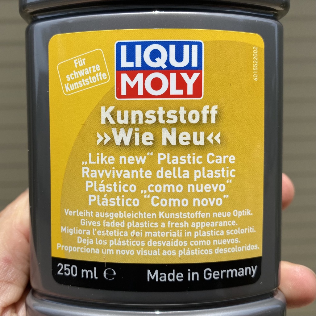 Chai phục hồi nhựa đen,làm mới dưỡng nhựa,phục hồi nhựa nhám ô tô, xe máy Liquy Moly 250ml