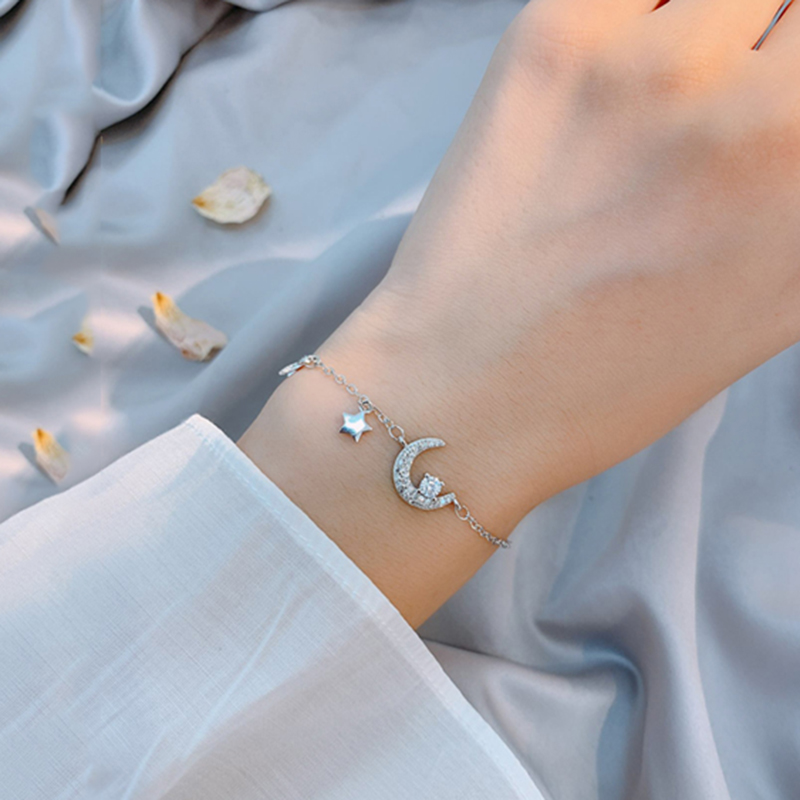 Vòng tay bạc Zircon hình mặt trăng ngôi sao duyên dáng cho nữ | BigBuy360 - bigbuy360.vn